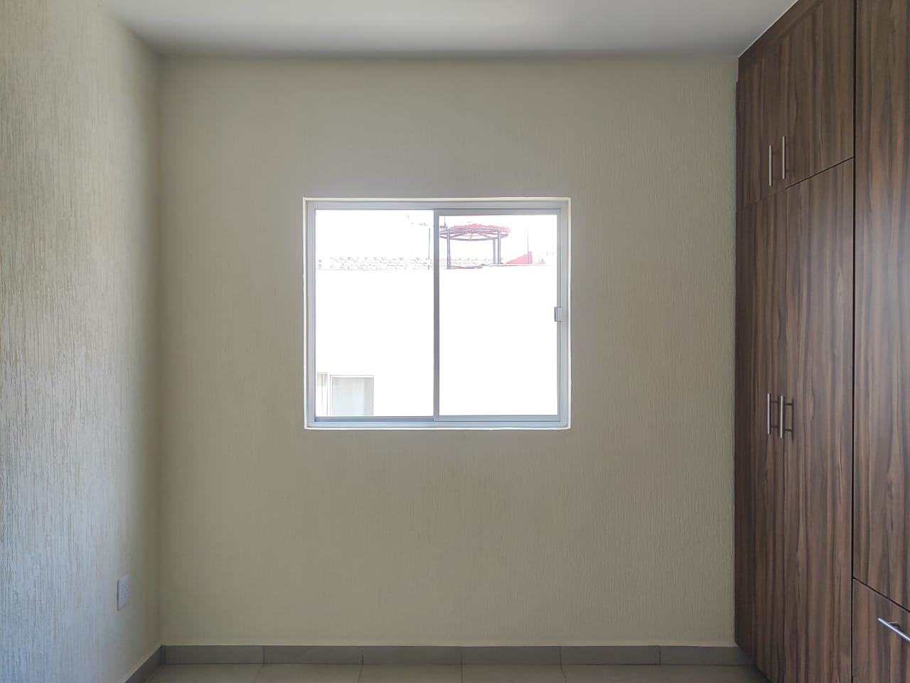 slide 10